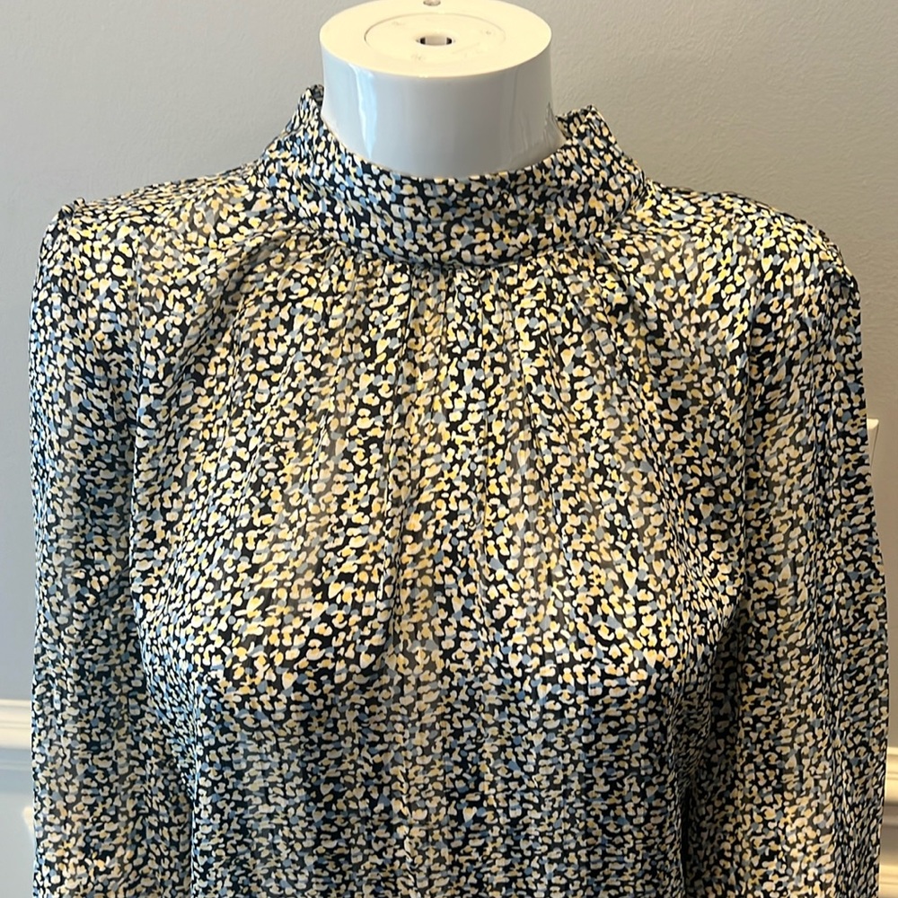 Like New H & M Blouse